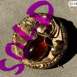 Victorian Pin Brooch Red Glass Stone C Clasp